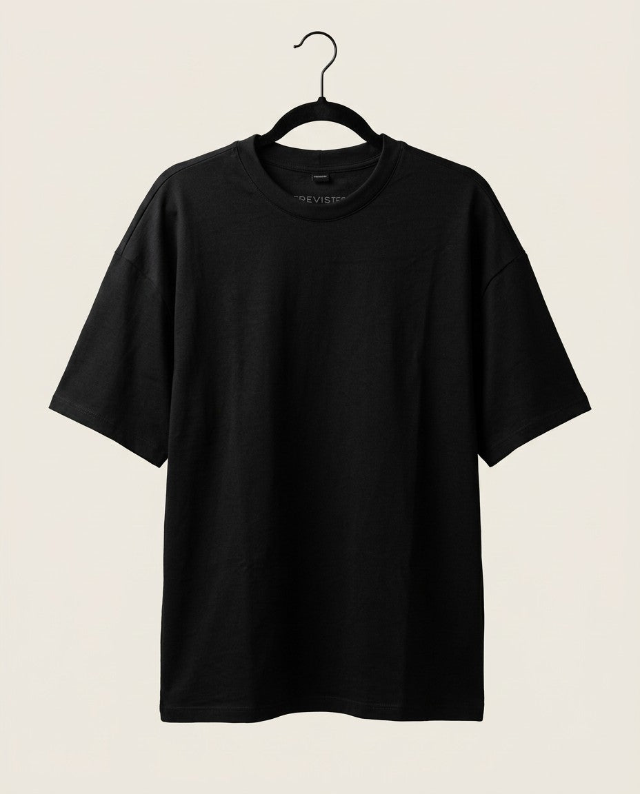 New Over Ten preta no cabide, camiseta oversized 100% liocel